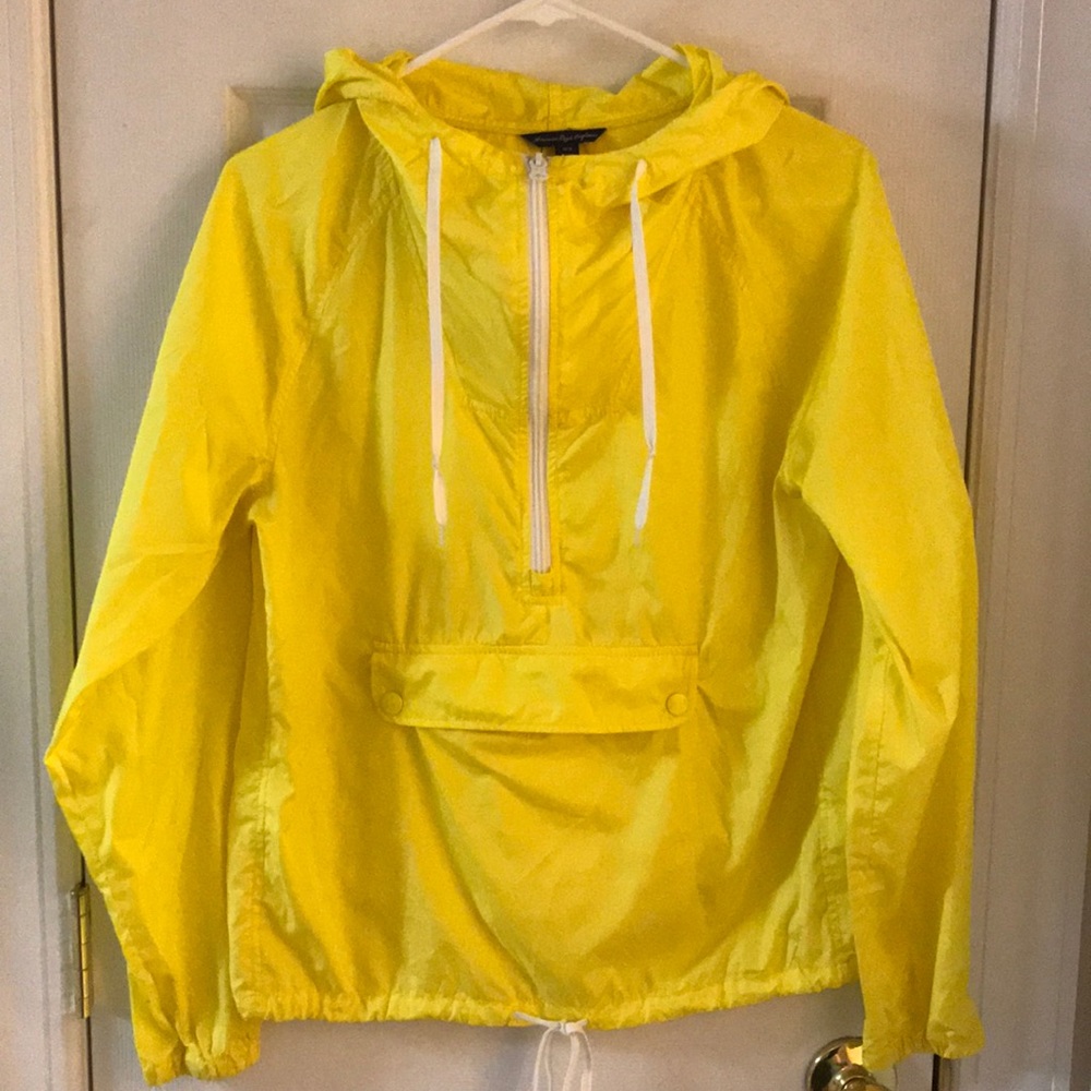 Women’s rain jacket